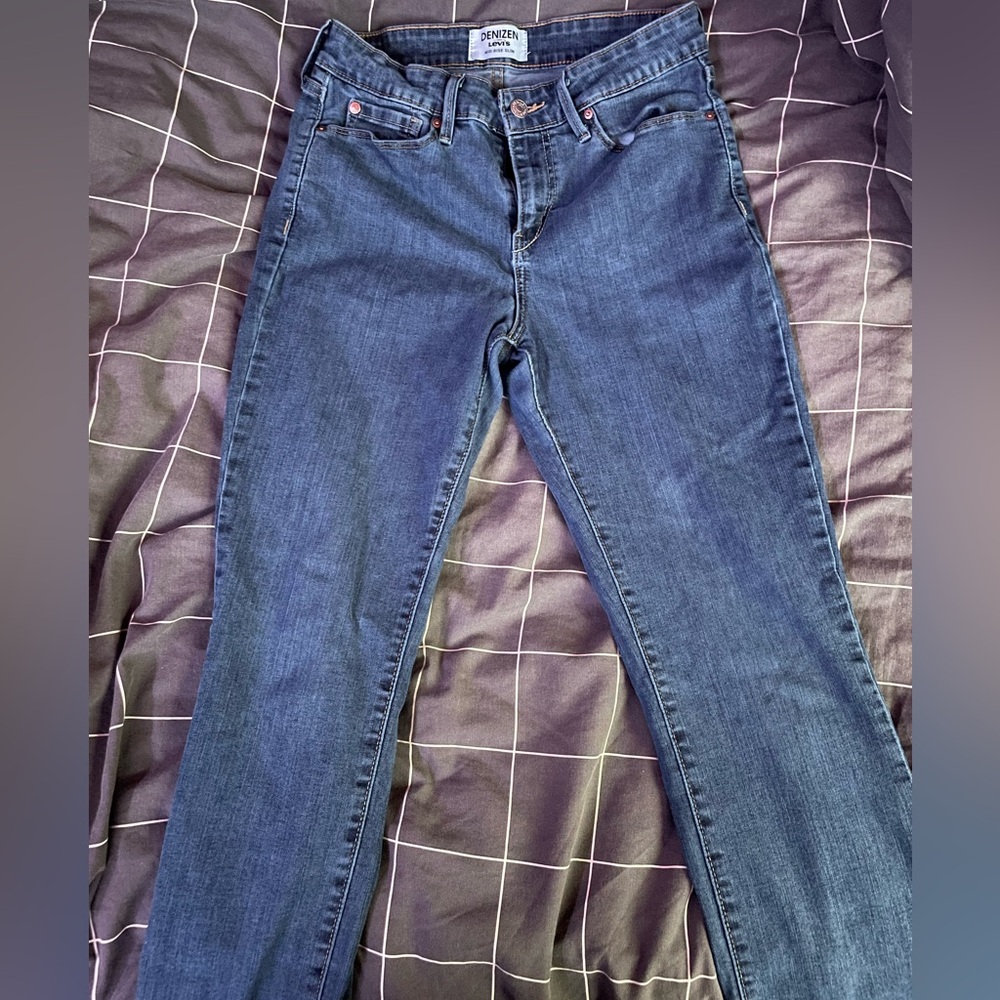 DENIZEN Levi’s High Rise Straight Leg Jeans